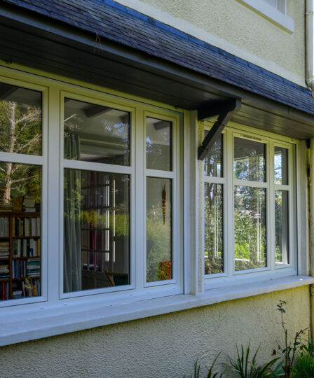 FERMETURES DE LA BRIE 93 - Art & Fenêtres vous aide à identifier les spécificités de l’alu et du PVC